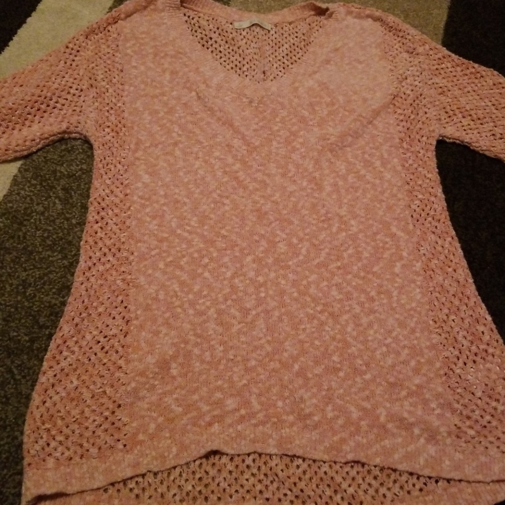 Knit top. - Picture 3 of 3